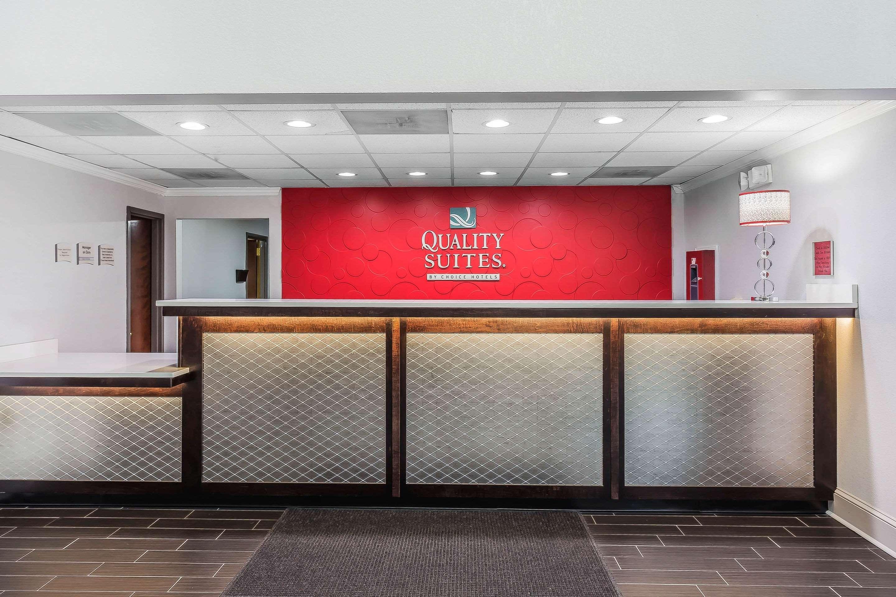 Quality Suites Pineville - Charlotte מראה חיצוני תמונה