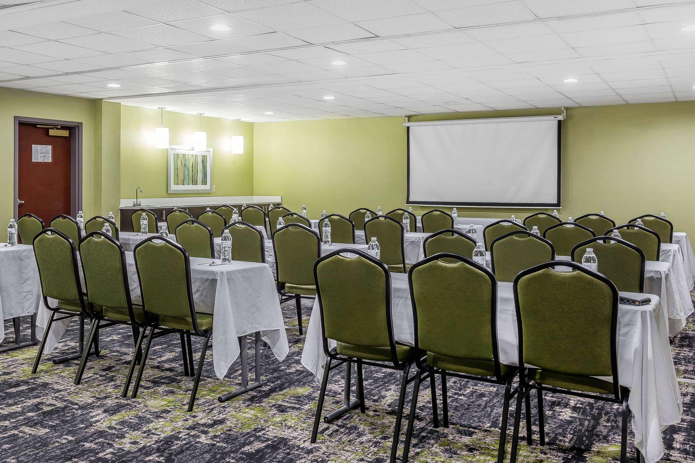 Quality Suites Pineville - Charlotte מראה חיצוני תמונה