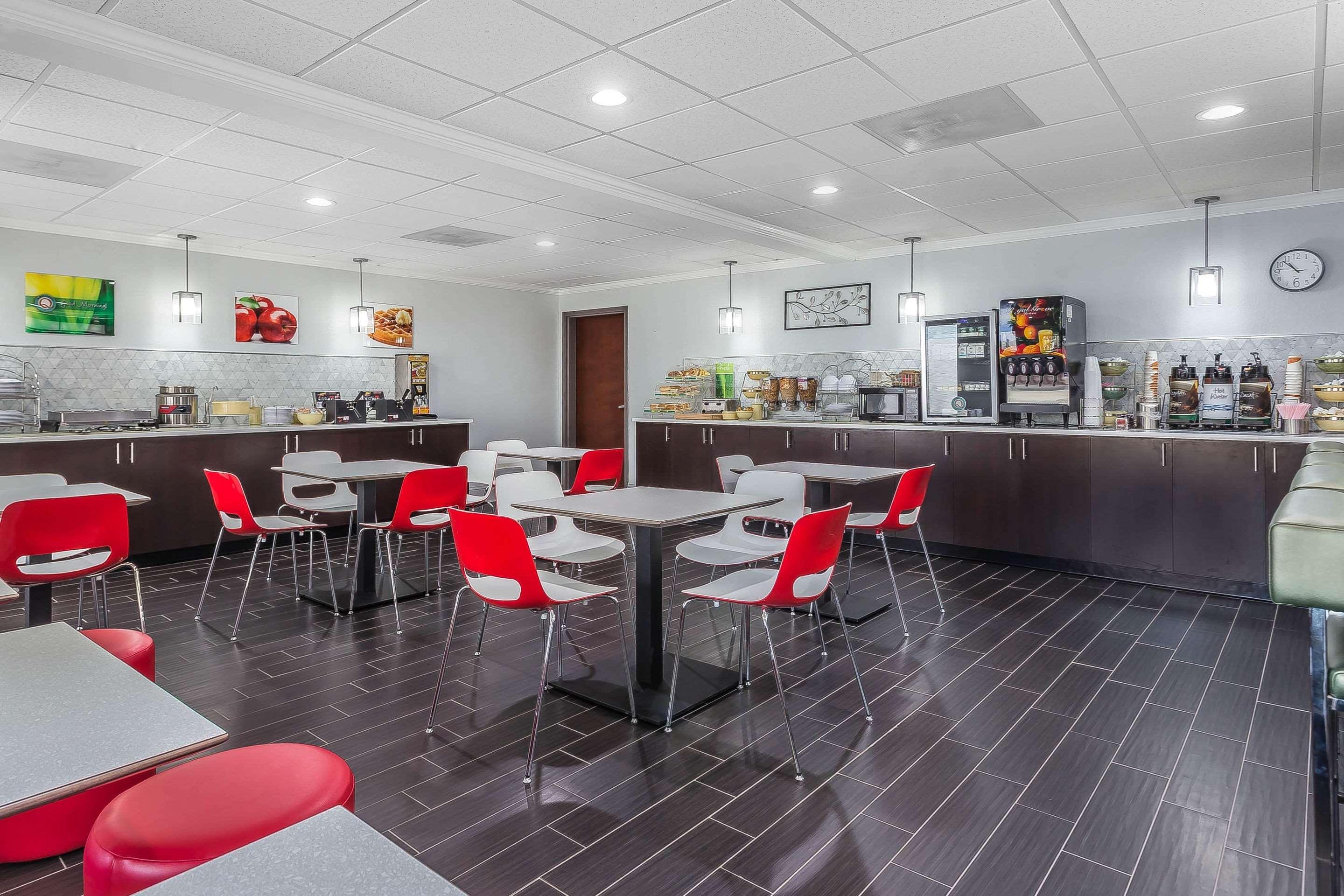 Quality Suites Pineville - Charlotte מראה חיצוני תמונה