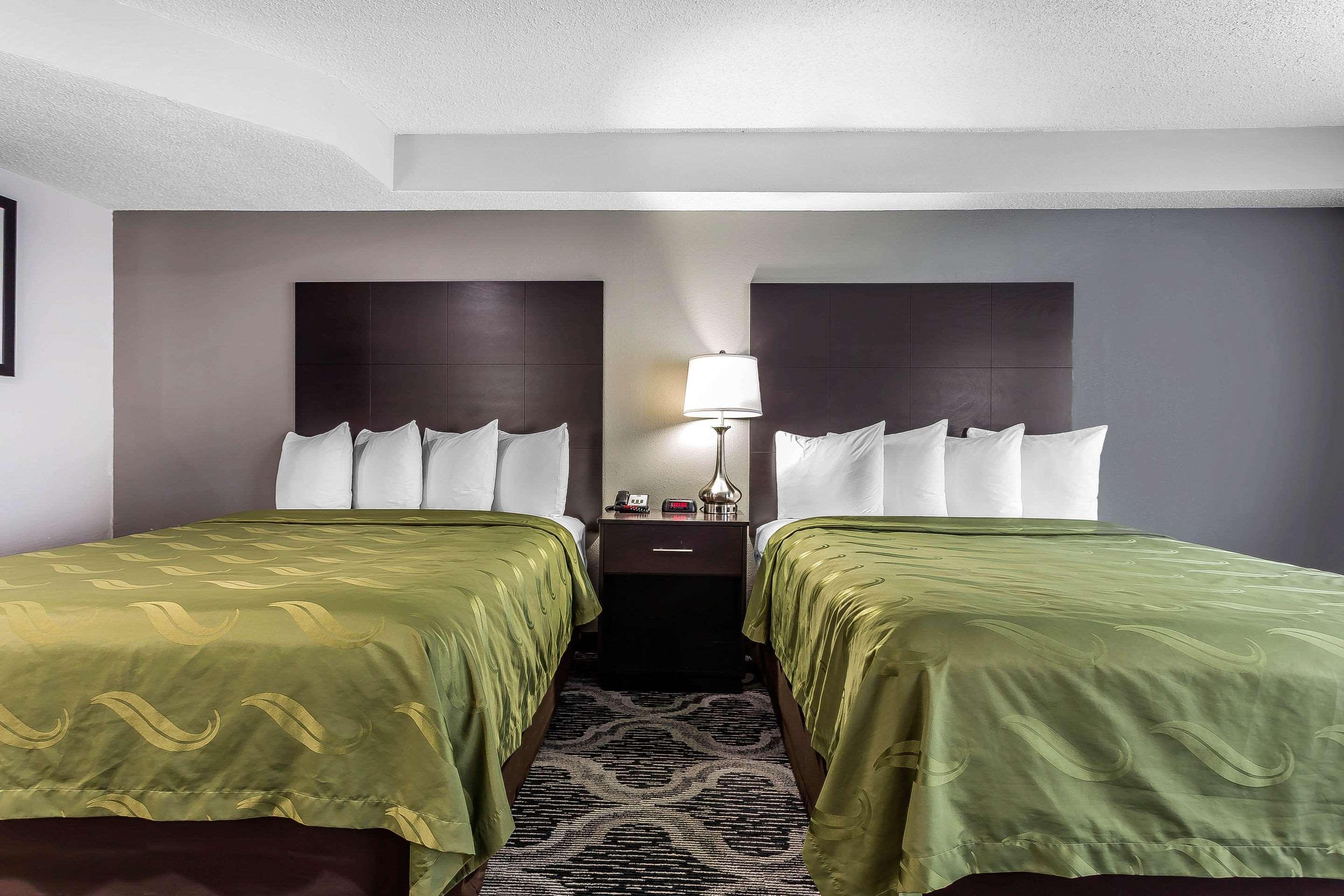 Quality Suites Pineville - Charlotte מראה חיצוני תמונה