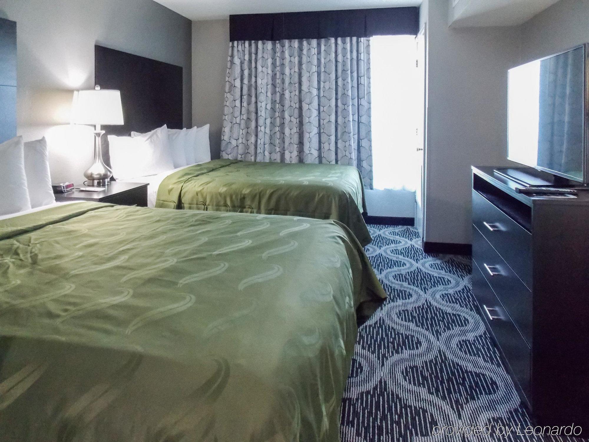 Quality Suites Pineville - Charlotte מראה חיצוני תמונה