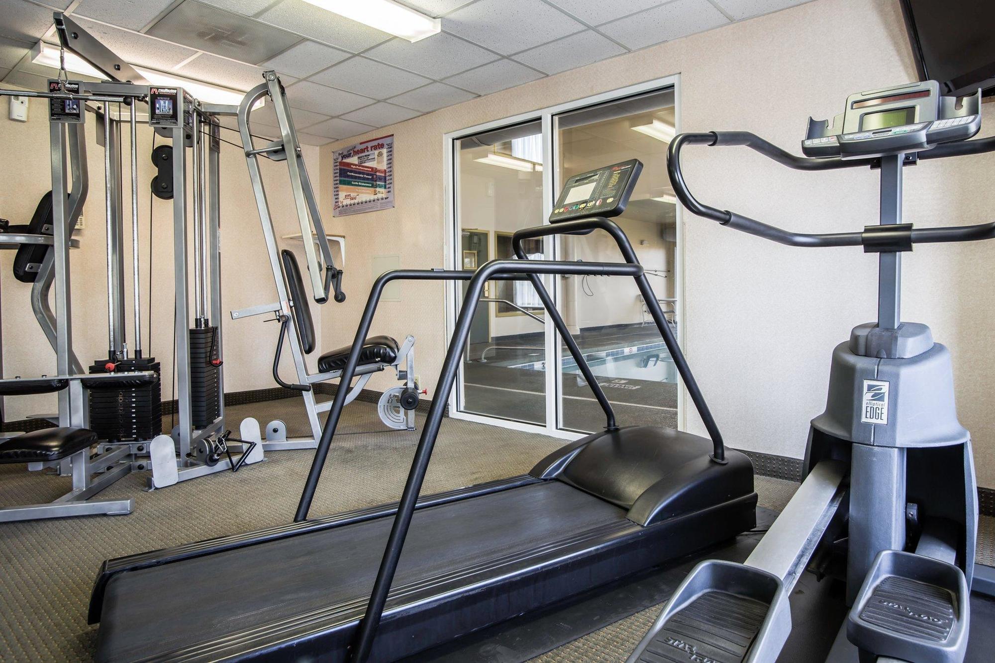 Quality Suites Pineville - Charlotte מראה חיצוני תמונה