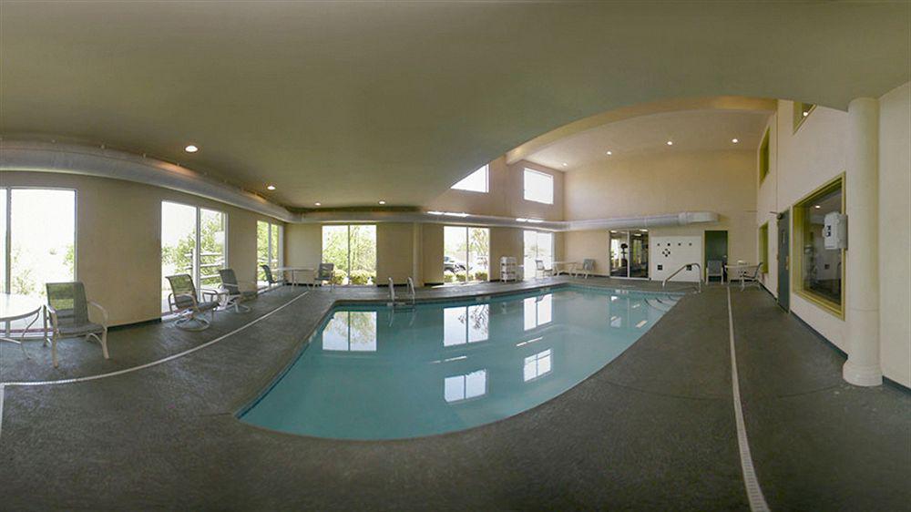 Quality Suites Pineville - Charlotte מראה חיצוני תמונה
